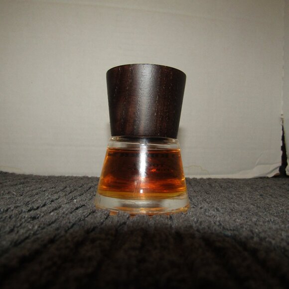 burberry touch perume for women 30ml - Picture 2 of 8